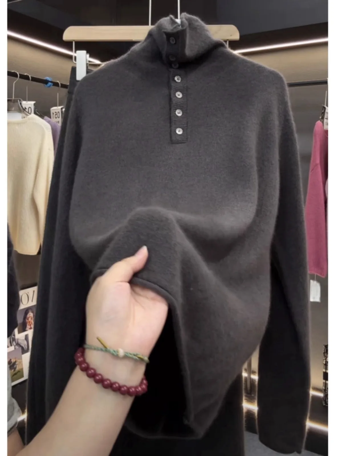 

Fashion sense temperament semi-open neck pure cashmere sweater women's turtleneck sweater loose thick wool knit base