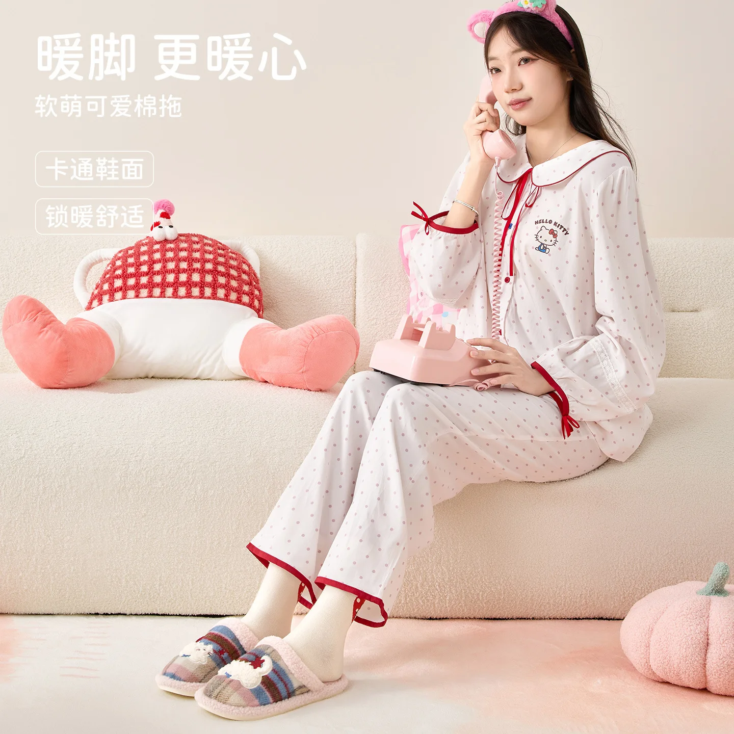 شباشب قطنية للنساء شتاء 2025 نمط جديد للمعيشة الداخلية والمنزل نعال صوفية دافئة للنساء