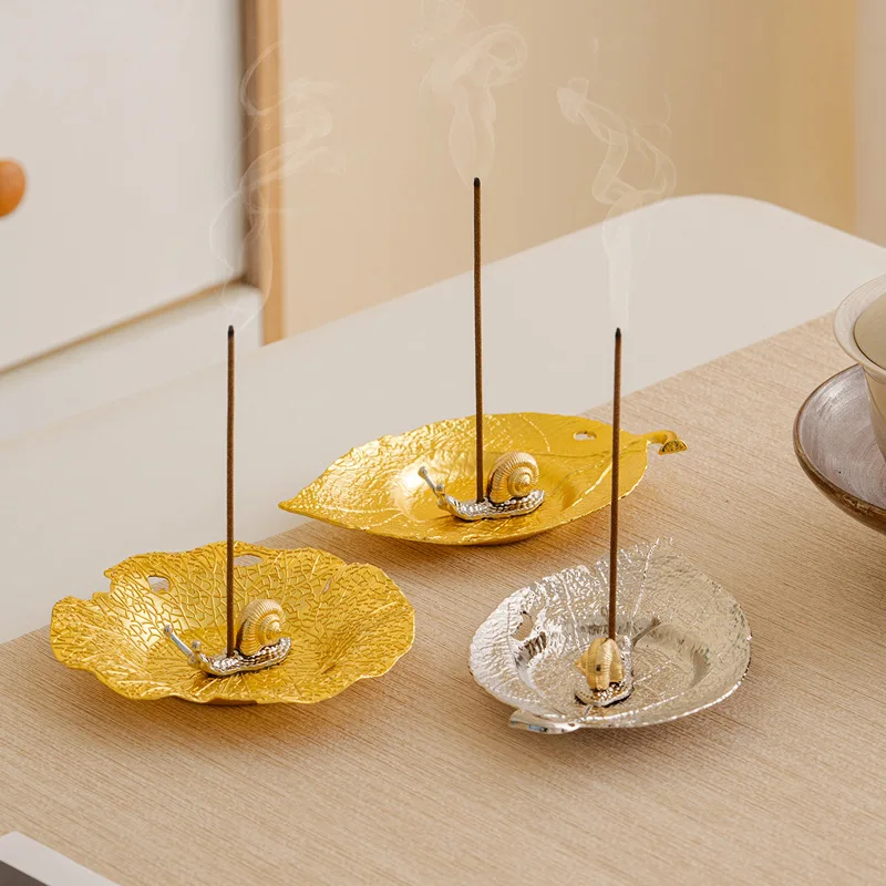 

Middle Eastern Modern Creative Snail Metal Disc Incense Insertion Stand Desktop Mini Sandalwood Thread Incense Offering Incense