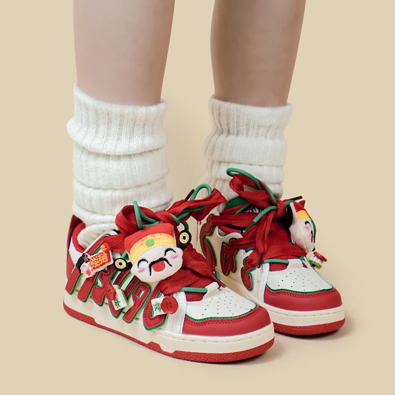 Amy and Michael Original Design Lucky Shoes Fashion Red Color Women Sports Casual Sneakers Cute Girls Students Skateboard Shoes