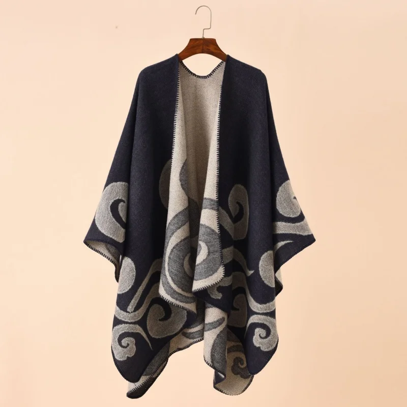 A ladies scarf Xiangyun pattern cashmere shawl dual-purpose warmth