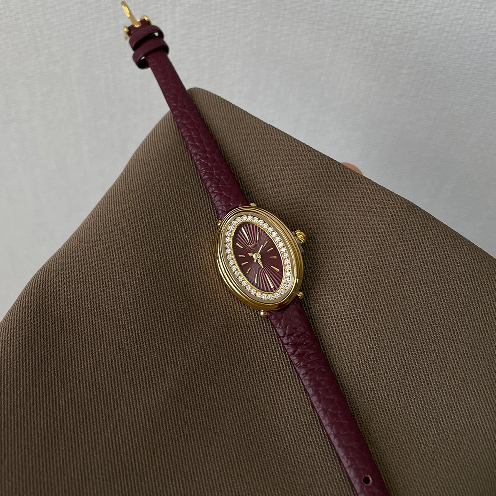 Fashion Simplicity Temperament Elliptical disk quartz belt Watch For women\'s girl Chain watch  Women\'s accessories wholesale