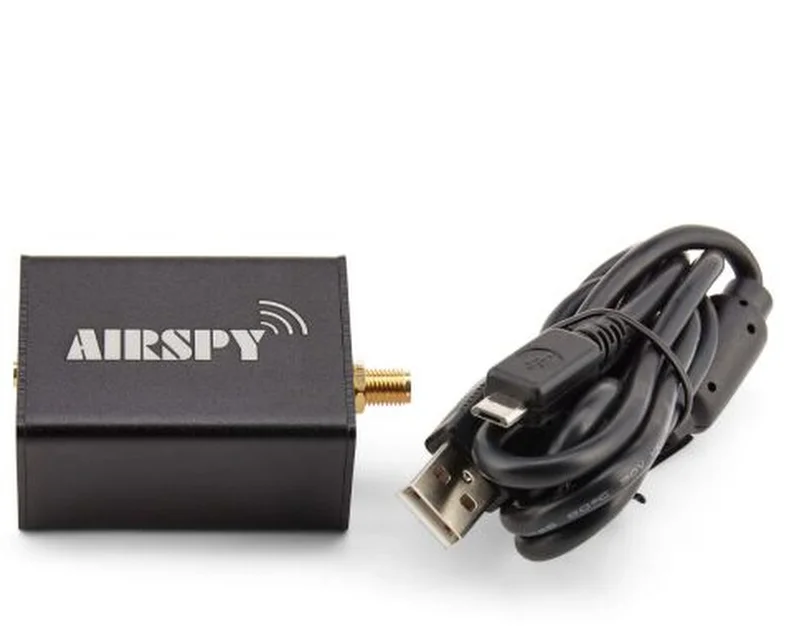 Новый высокопроизводительный портативный программный приемник Airspy R2 Advanced VHF/UHF