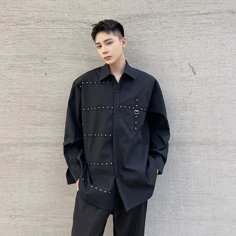 

Retro k Sle Long Sve Men's irt Rivet Design Loose Fit Sli Autumn Faion Cotton Plain Collar Button up