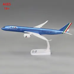 1:200 Scale For Air Italian Airways Airbus A350-900 Airlines Aircraft Airplane Model Plane For Collection Gifts