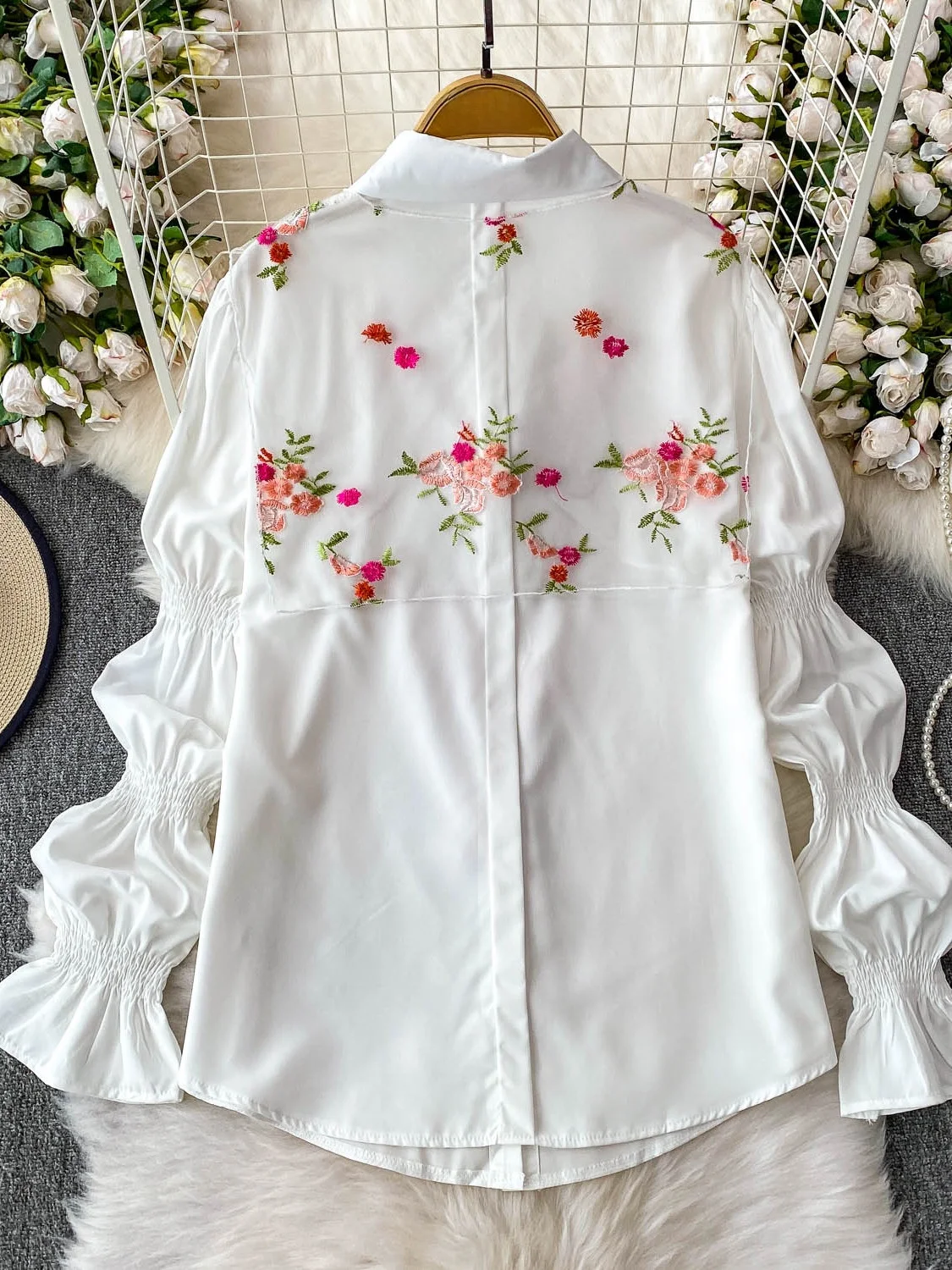 White Chiffon irt Women's Loose Slim Fit Lantern Sve Blouse Korean Sle Commute Faion Embroidered  Collar Top