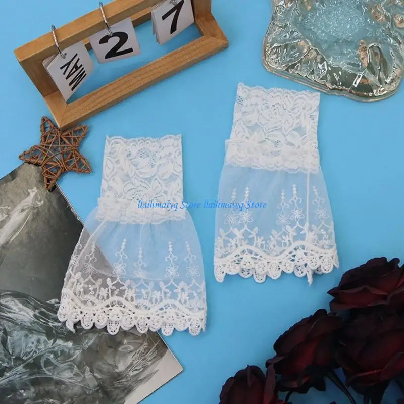 573B Stylish Wrist Cuff With Soft Lace Breathable Lace Wrist Sleeve Accessory