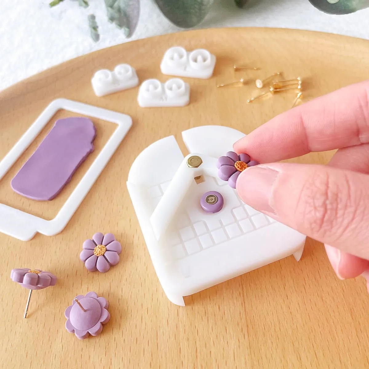Stud Post Embedding Tool For Polymer Clay Earrings Anti Shift Design Durable Plastic Jewelry Making Tool For Clay Crafts