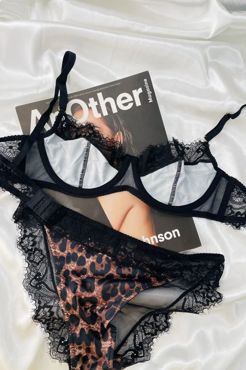 Sexy leopard underwear female black lace thin lingerie with steel ring large breasts show small bra briefs set