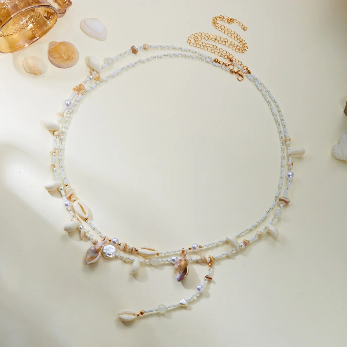 Sommerliche Strand-Taillenkette mit Muscheln, zerstoßenen Steinen und Reisperlen für Damen und Herren, doppellagige Muschel-Quasten-Bauchkette, Körperschmuck – Detail 17