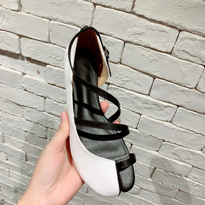

Patchwork Shallow Women Sandals Buckle Roud Heel Tabi Toe Summer Casual Footwear Cover Head Slingback Female Back Strap Solid