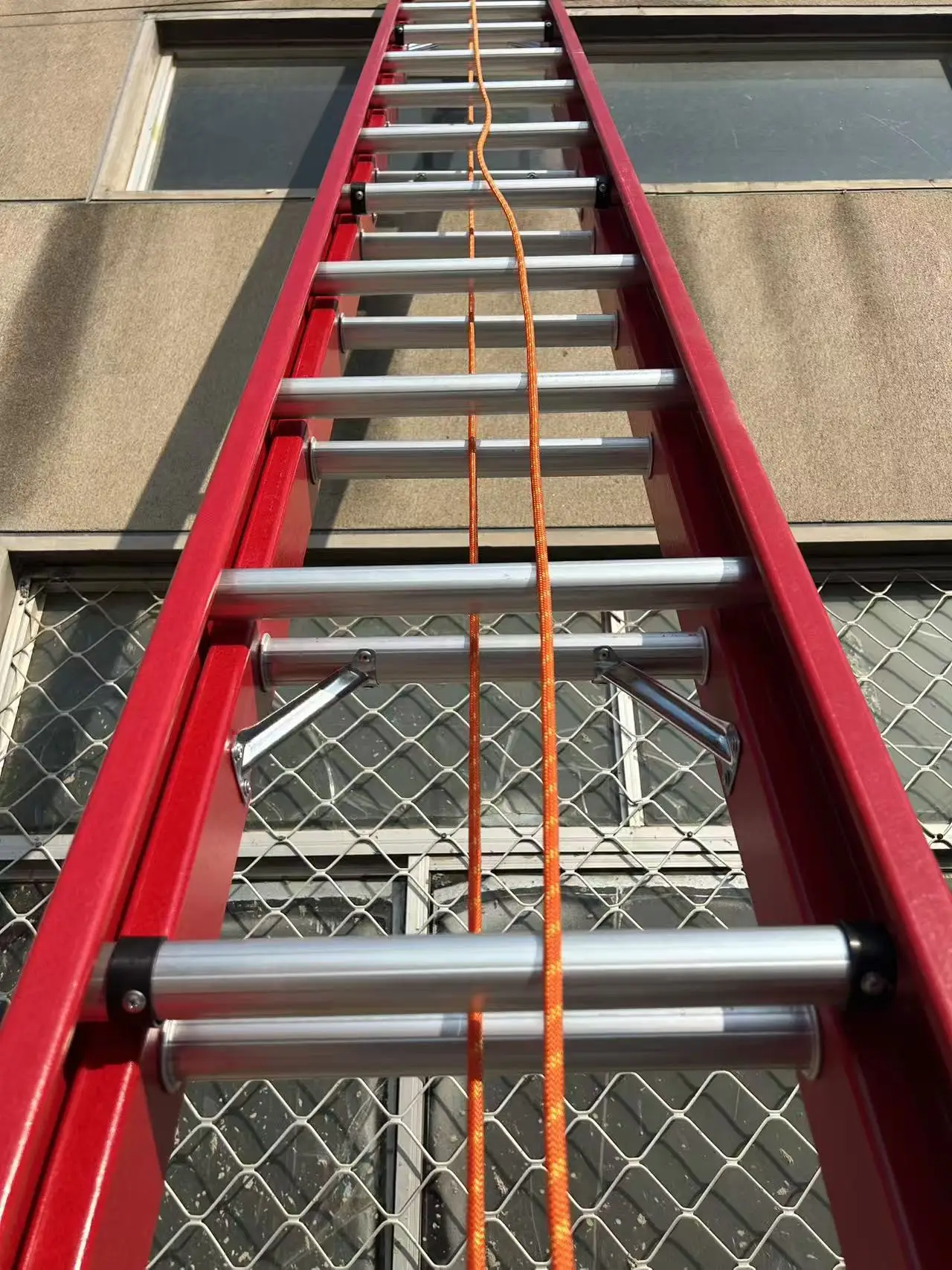 Insulated Fiberglass Telescopic Extension Pole Ladder, Fiberglass Cable Tray Ladder, 2 in 1 Adjustable Length