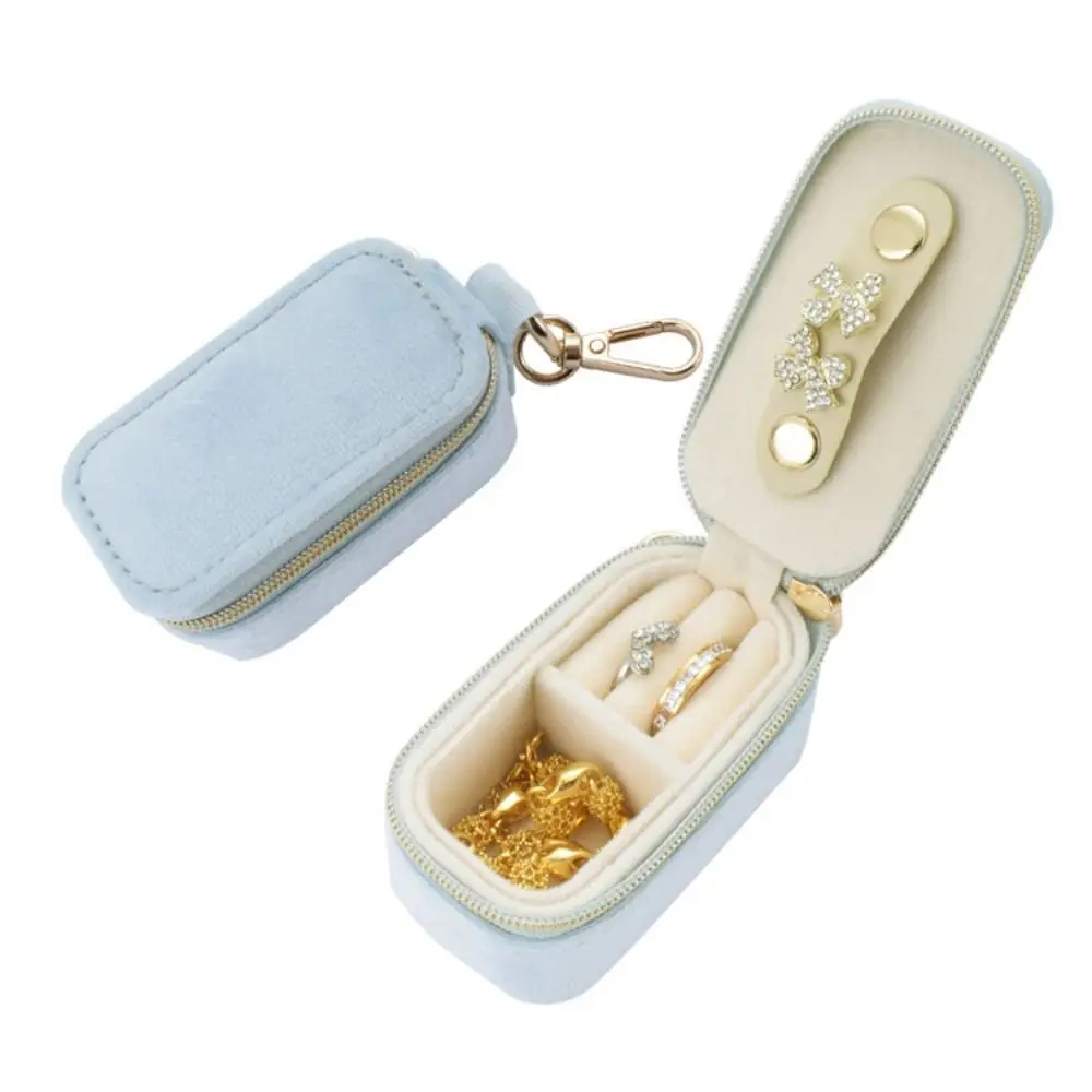 High Quality Velvet Mini Jewelry Boxes with Key Chain Hanging Type Jewelry Organizer Portable Zipper Jewelry Storage Case Travel