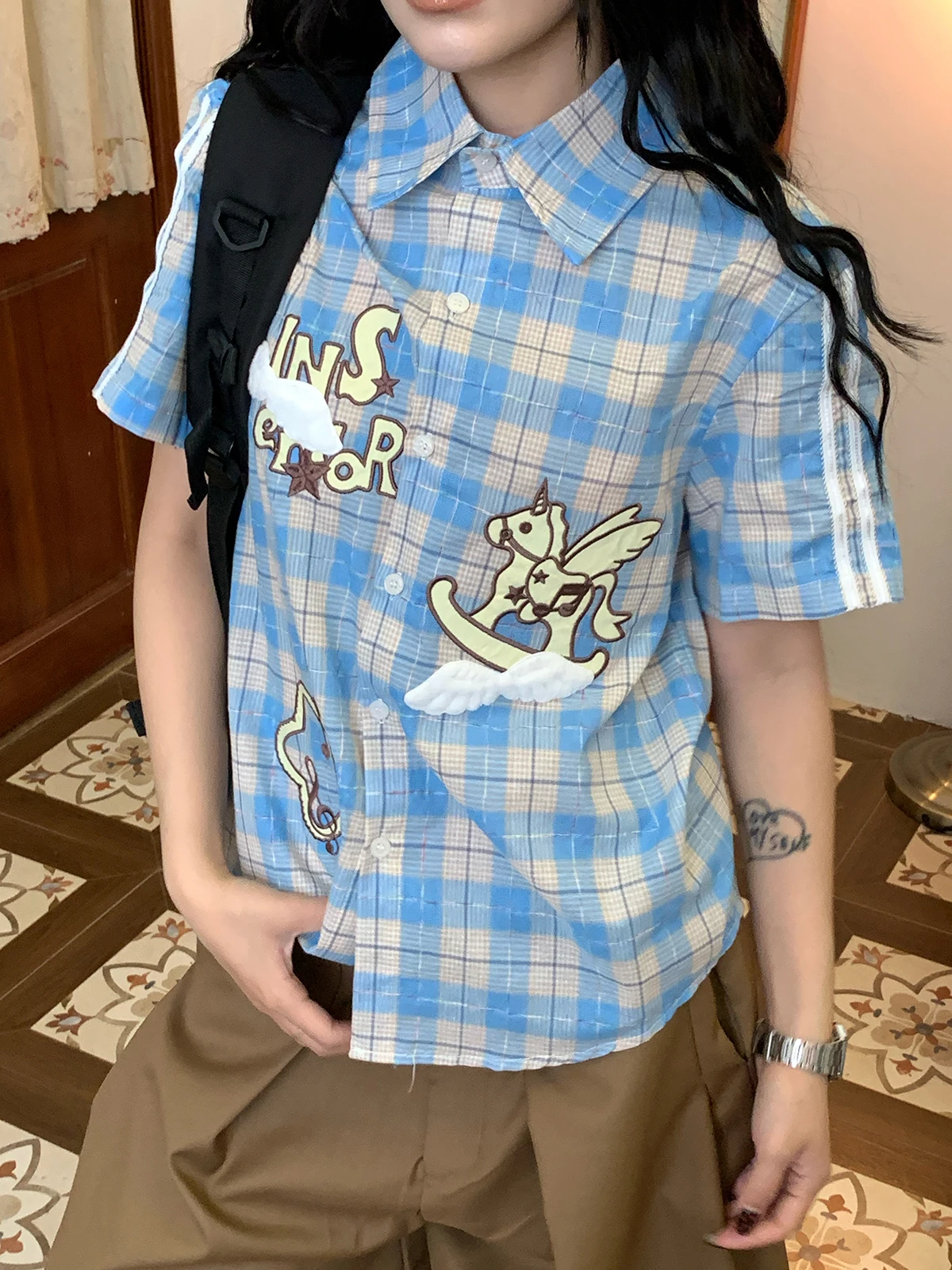 

Ретро-рубашка в американском стиле с цветными блоками и клетчатым узором, с коротким рукавом, женская, повседневная, с воротником-стойкой, приталенная, дышащая, приятная к телу, летняя