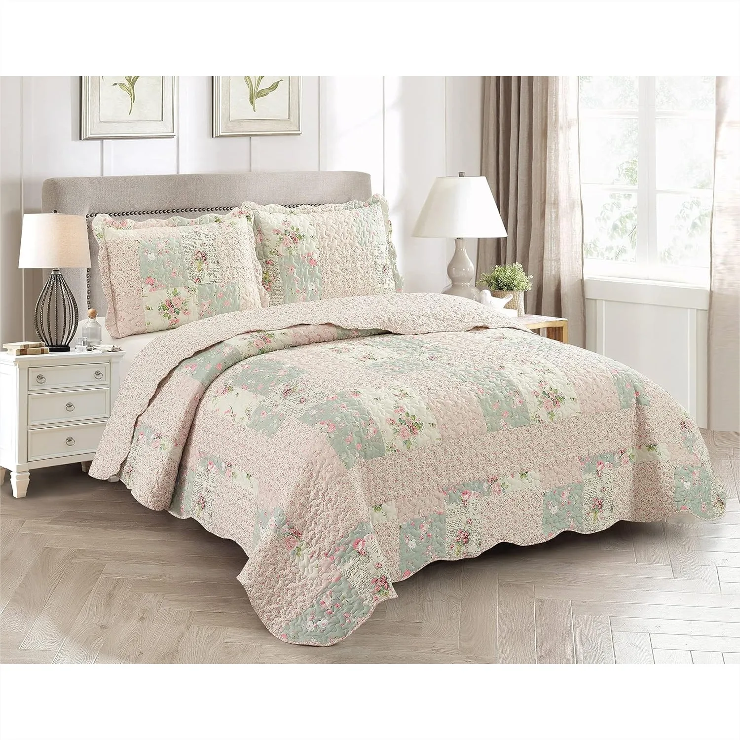 

3-Piece Quilt Set with Rose and Sage Patchwork, Reversible Lightweight Coverlet, Full/Queen Size, Washable