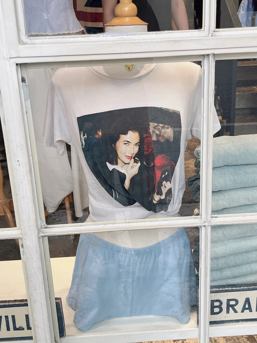 صورة طباعة تي شيرت تقليدي المرأة الصيف الجولة الرقبة فضفاضة قصيرة الأكمام تيز الإناث Harajuku الشارع الشهير بلوزات كبيرة الحجم Y2k جديد