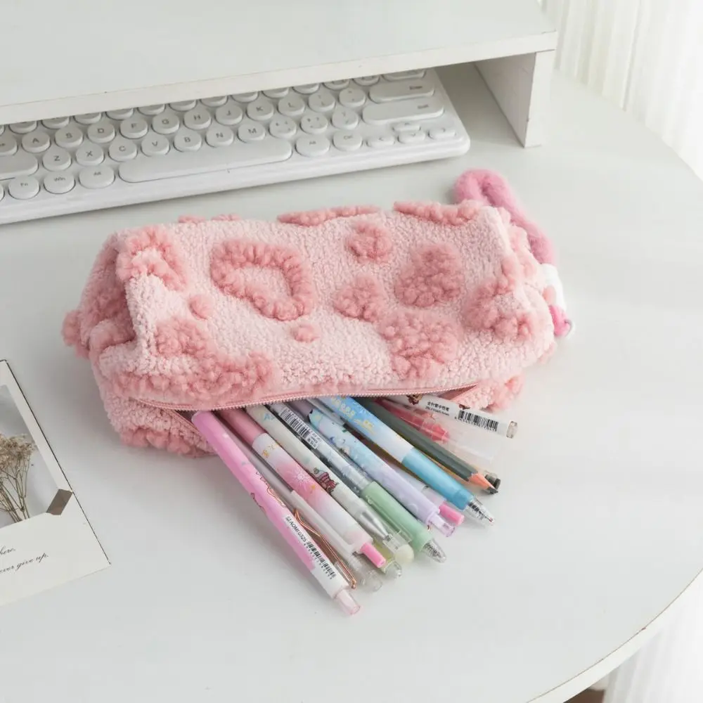 Kawaii البربرية الصوف مقلمة رفع حبل سعة كبيرة حقيبة أدوات مكتبية الحب القلب نمط القلم حقيبة اللوازم المكتبية