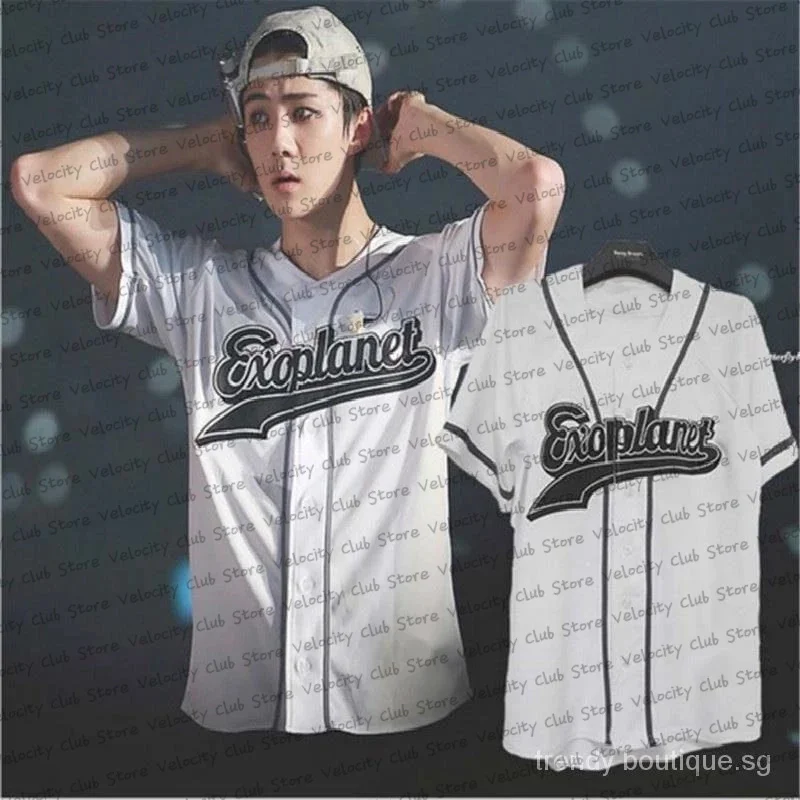 

Korea Kpop Hip Hop Singer Jerseys For Women EXO Planet 3 EXOrDIUM T-shirt In Seoul KPOP Baseball Jerseys Casual V-neck Y2K Top
