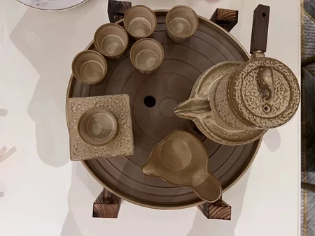 Set da tè in ceramica per uso domestico teiera per la conservazione della salute strumento per il tè Kung Fu cinese