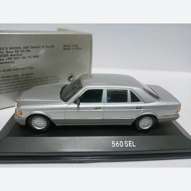 Minichamps 1/43 560SEL 1992 Berlina a quattro porte Modello di auto in lega Classici Regalo souvenir per adulti Display statico