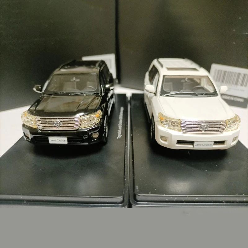 HRN 1/43 escala Land Cruiser LC200 coche de resina modelo colección estática decorado regalos de vacaciones juguetes regalo de recuerdo