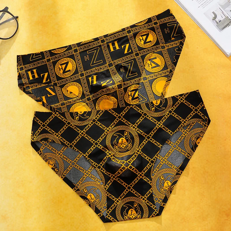 

Trendy Gold Print Briefs Men's Ice Silk Triangle Underwear Comfortable Quick Drying Male Seamless Thin Panties Breathable Summer