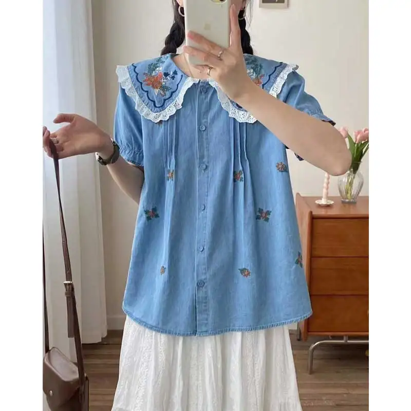 

Japanese Vintage Mori Girl Floral Embroidery Denim Cotton Shirts Women Summer Cute Peter Pan Collar Short Sleeve Casual Blouse