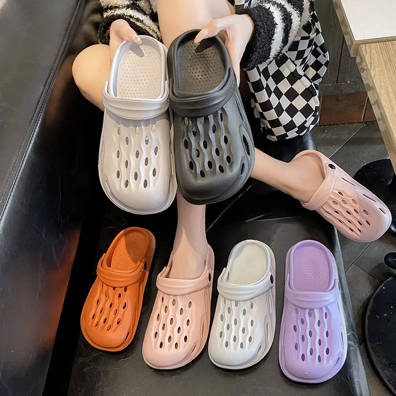 

2023 New Summer EVA Non-slip Garden Shoes Men Women Hospital Work Medical Sandals Classic Nursing Clogs Waterproof Slippers