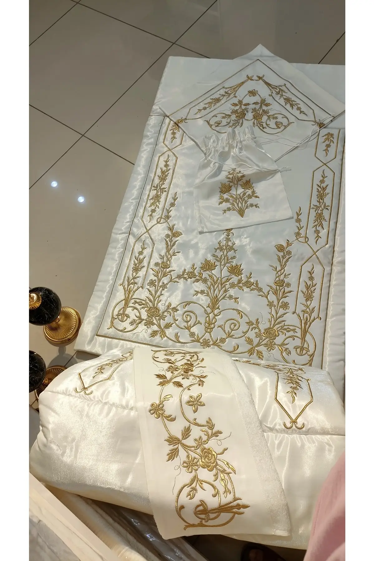 Full of Gold embroidery set consists of 6 pieces pieces. Meditation Rug