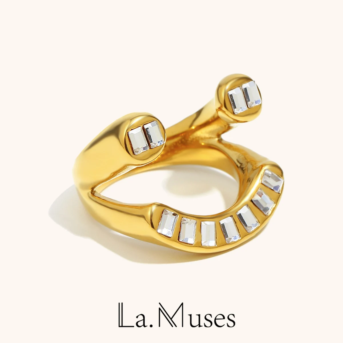La. Muses Shining Zircon Smile Shaped Stainless Steel Women's Ring PVD Gold Plated Fashion Jewelry Accessories