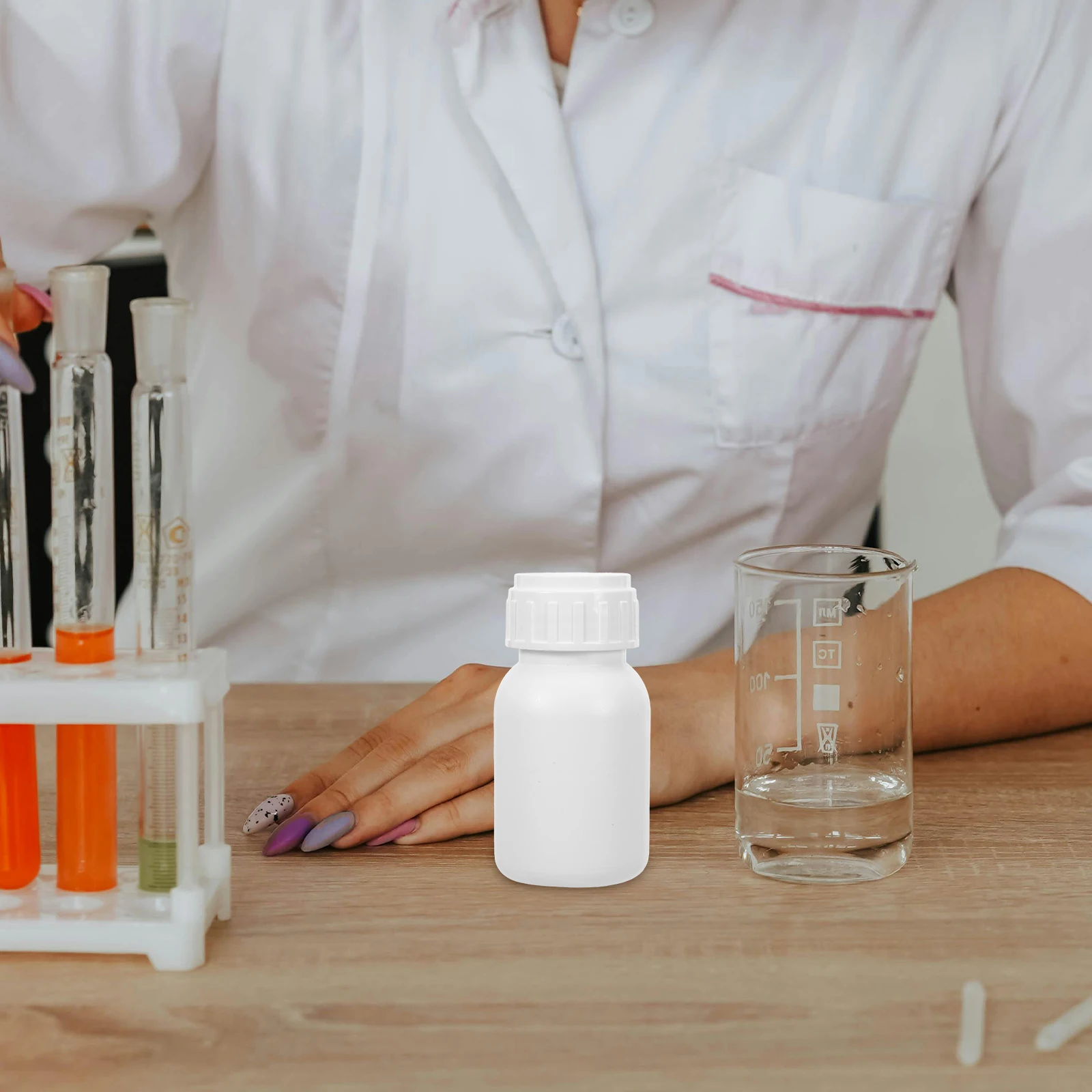 

12pcs 50Ml Thick Wall Fluorinated Reagent Bottle Hdpe Chemical Resistant Lab Container Leakproof Screw Cap For Solvent Storage