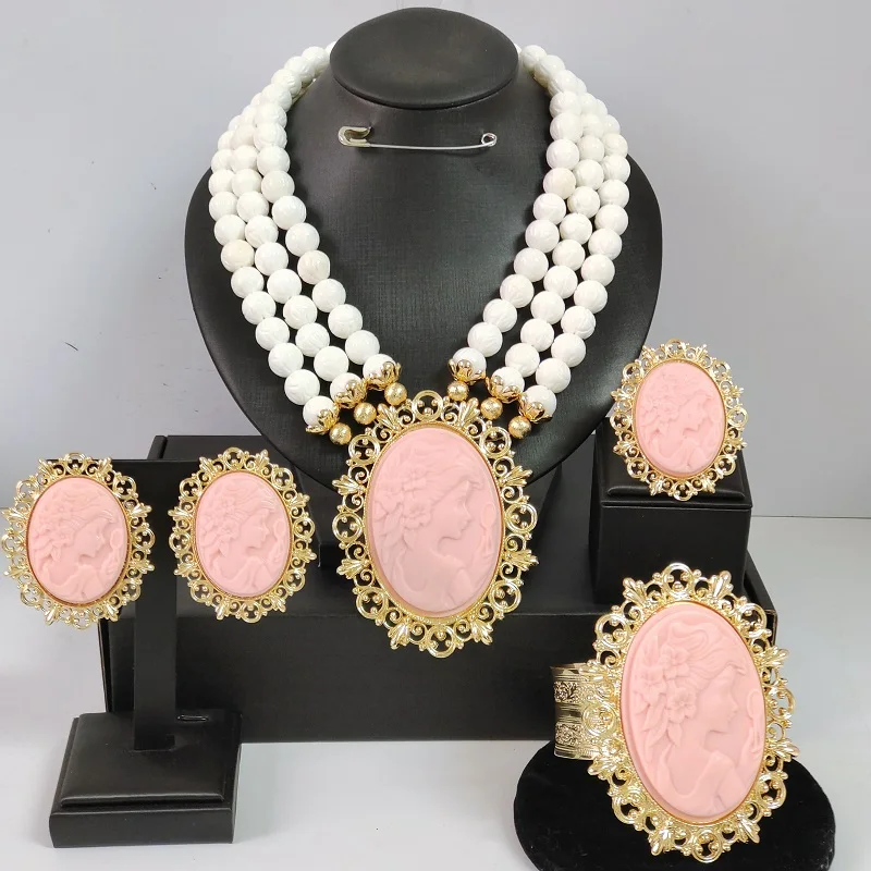 

white african beads jewelry set for woman
