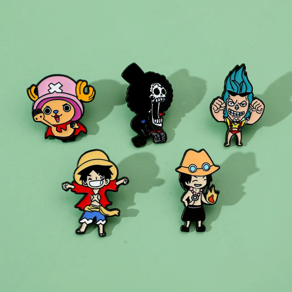 

Cute Cartoon Anime One Piece Metal Badge Creative Personality Character Alloy Drip Oil Brooch Accessories Y2k Fashion Toys Anime
