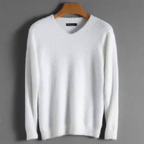 V white