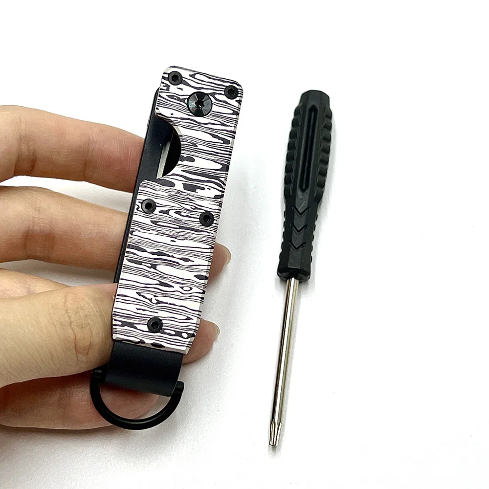 Carbon Fiber Key Holder Smart Key Wallet DIY Keychain EDC Pocket Car Key Organizer Chains Keychain Household Key Clip Keysmart