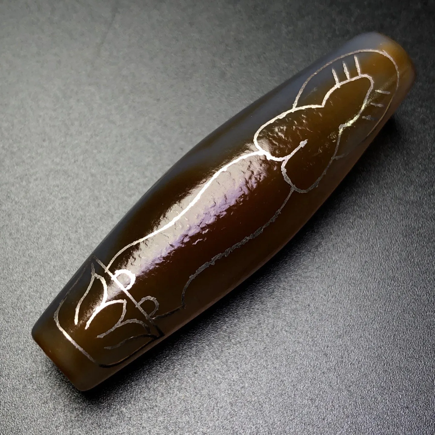 Tibetan Buddhism Agate Inlaid Silver Wire Buddha's Eyes Dzi Bead Pendant Z1881