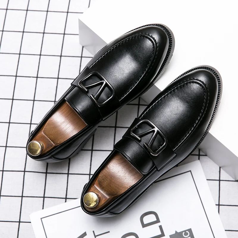 Fashion Men Point-toe LoafersBusiness Casual Slip-On Loafers Social Shoes Leisure Office Luxury goods Summer Soft High Quality