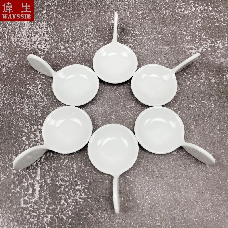 6pcs Creative Fish Shaped White Porcelain Snack Dish Hotel Buffet Susi Sauce Spoon Party Decoration Dinner Ceramics Tableware