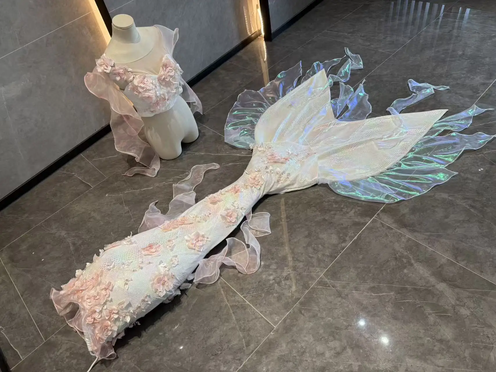 

Floral Adult Mermaid Large Fish Tail Tulle European And American Summer Beach Vacation Shooting Performance Costume