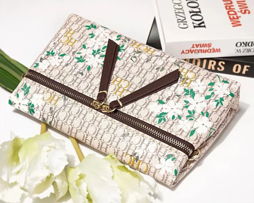 

2025 Fashionable Vintage Crossbody Bag For Women Simple Trendy Design Letter Logo Luxury Leather Tote