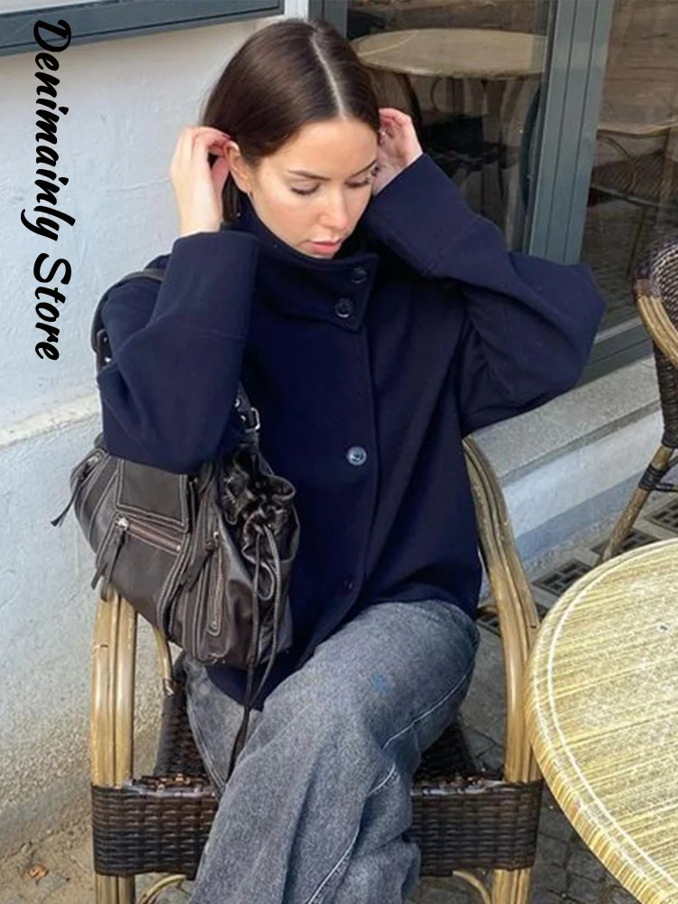 Рисунок 5 - Модное короткое шерстяное пальто