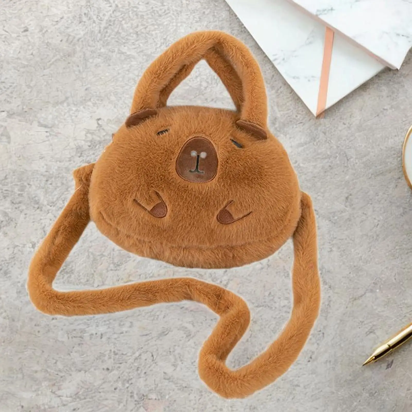 

Capybara Crossbody Bag Cute Zipper Closure Travel Purse Capybara Handbag Women Shoulder Bag Plush Bag for Vacation Dating Party