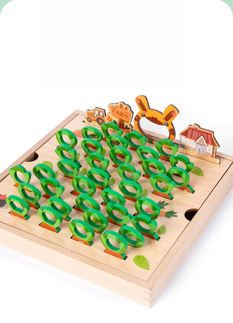 Playing games of pulling out carrots, memorizing chess words, and understanding children\'s puzzle early education wooden toys