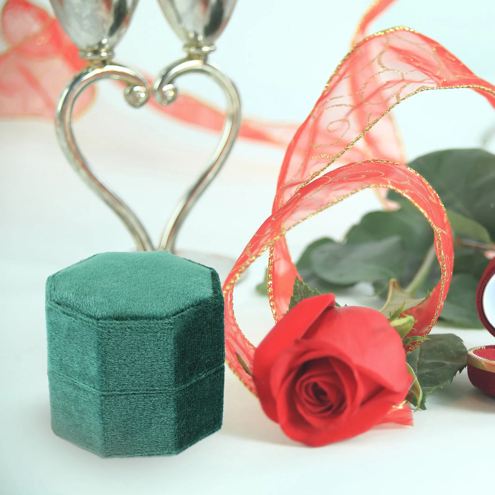 

Three Octagon Shaped Ring Boxes Jewelry Gift Display Holder Packaging Abs Lids Lightweight Portable Valentine Birthday Wedding