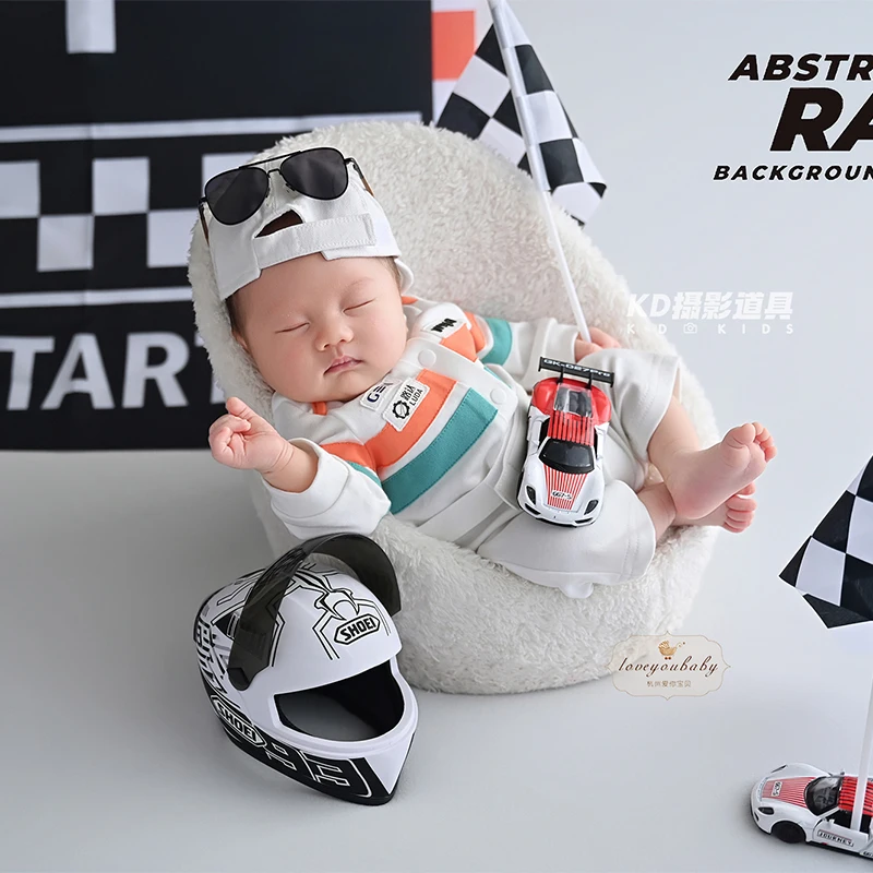 Cool Racing Car Theme Newborn Photography Props Striped Romper with Hat for 0-1 month Babe Checkered Flag Helmet Scene Props