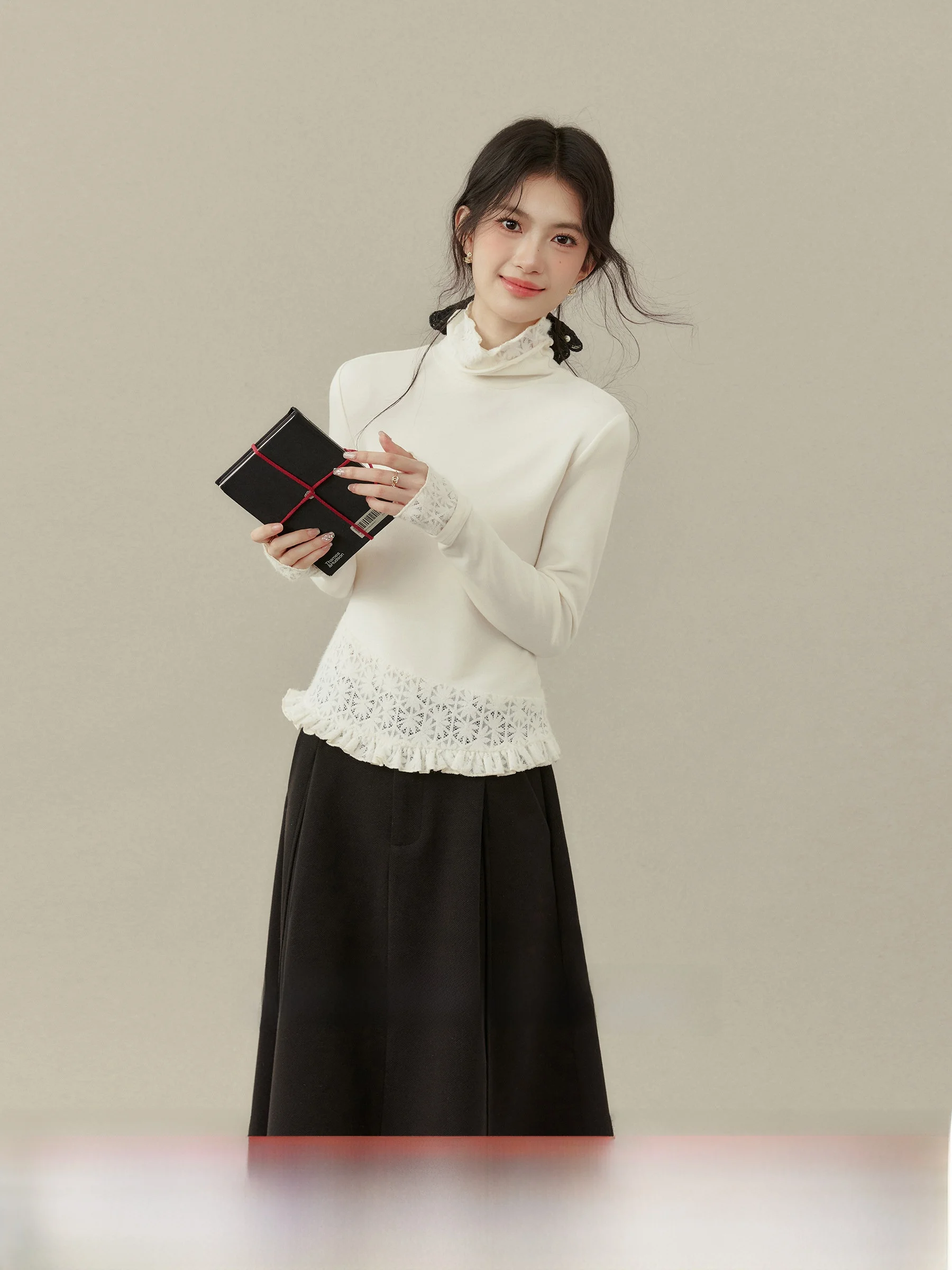 

White Velvet Mousse High Collar Knitted T-Shirt Lace Patchwork Base Shirt Top for plus Size Women Casual Style Slimming Fit