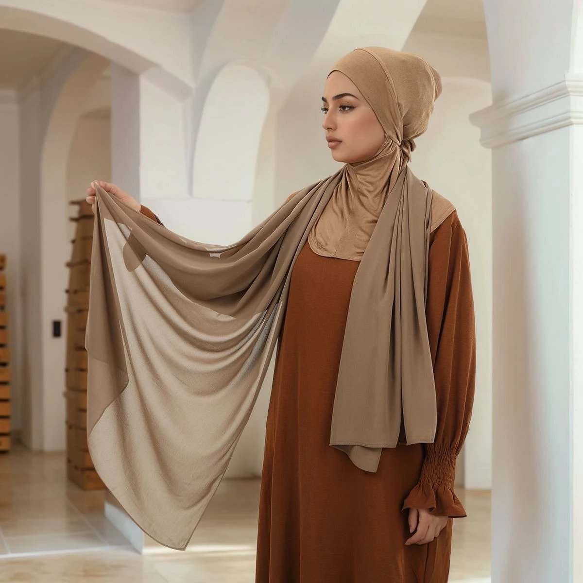 

Шифоновый мгновенный хиджаб, шаль с внутренним шарфом, шляпа, женский мусульманский хиджаб, простая шаль, Джерси, внутренняя модальная кепка, повязка на голову, шарфы, комплект