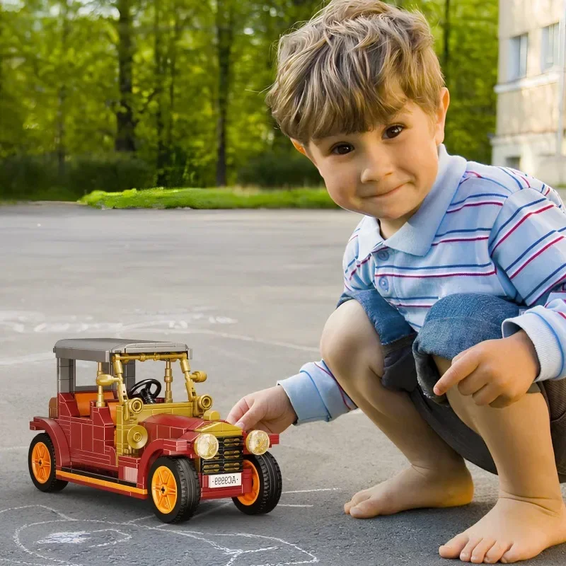 子供のための古典的なレトロな車のビルディングブロックキット,赤いビンテージスタイルの車のモデル,DIYパズルおもちゃ,誕生日コレクションのギフト,441個