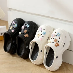 New Sandal Slippers DIY Cute Cartoon Clogs Women Mules Summer Beach Sandals Cave Hole Female Garden Shoe For Students Girls