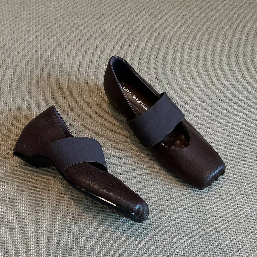 

Роскошная женская обувь из кожи с квадратным носком на резинке, женские туфли Мэри Джейн на плоской подошве с неглубоким носком, удобные женские туфли